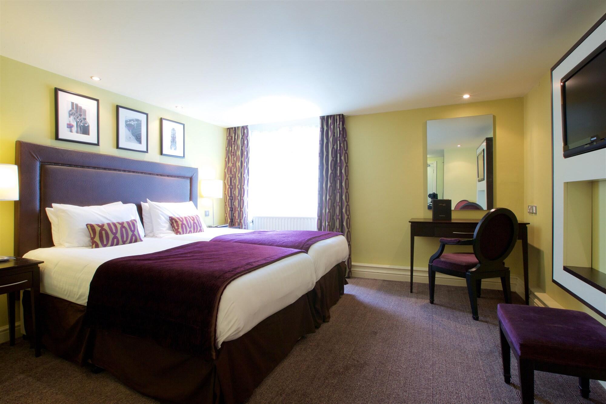 Manchester Airport Stanley Hotel, BW Signature Collection Handforth Bagian luar foto