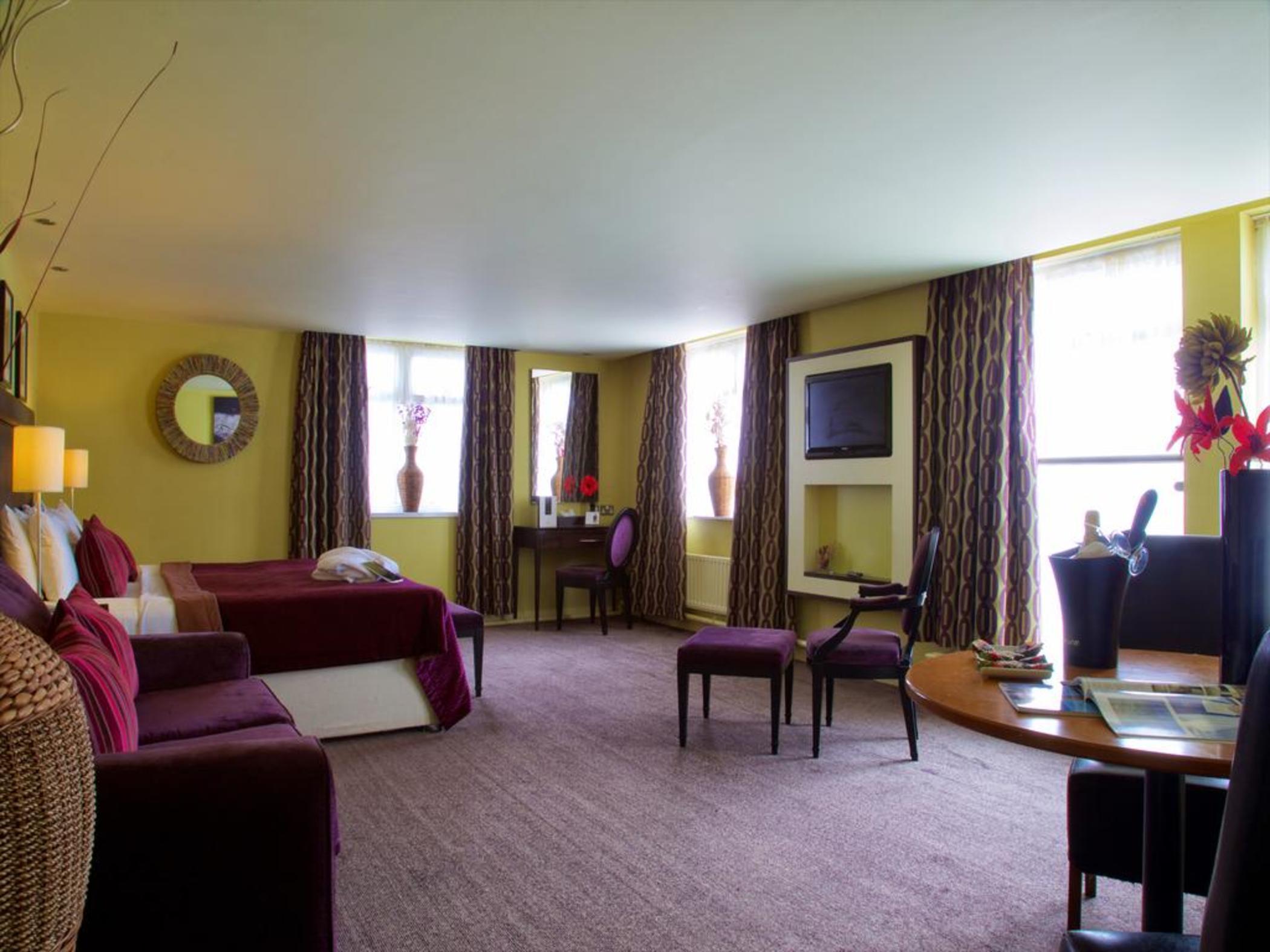 Manchester Airport Stanley Hotel, BW Signature Collection Handforth Bagian luar foto