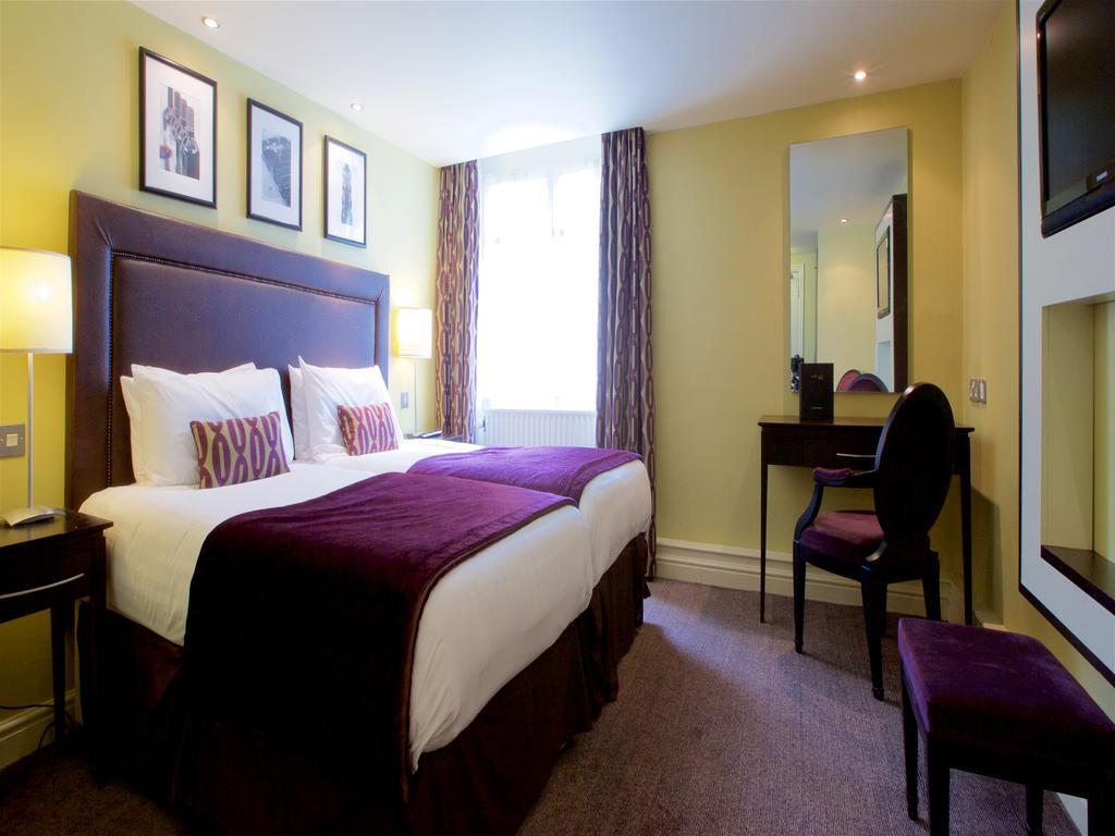 Manchester Airport Stanley Hotel, BW Signature Collection Handforth Bagian luar foto